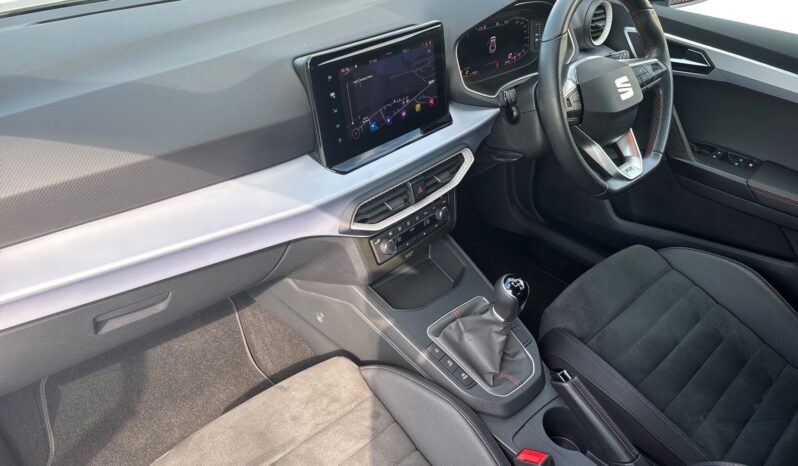 Used SEAT Ibiza 1.0 TSI (95ps) FR Sport 5-Door full