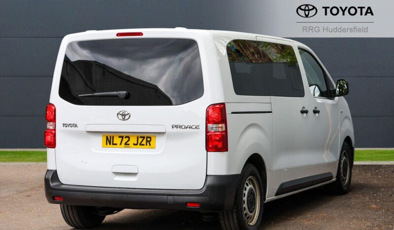Used Toyota Proace Verso 1.5D Medium MPV MWB Euro 6 (s/s) 6dr (9 Seat) full