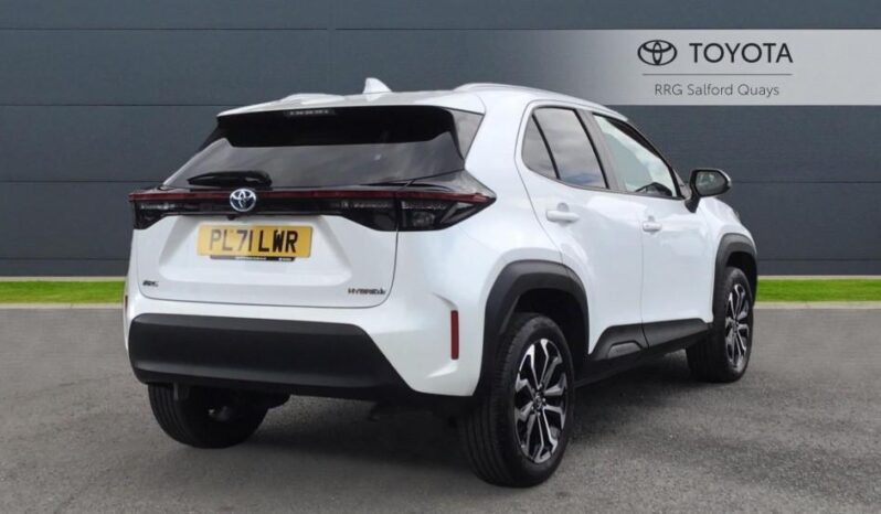 Used Toyota Yaris Cross 1.5 VVT-h Design E-CVT Euro 6 (s/s) 5dr full