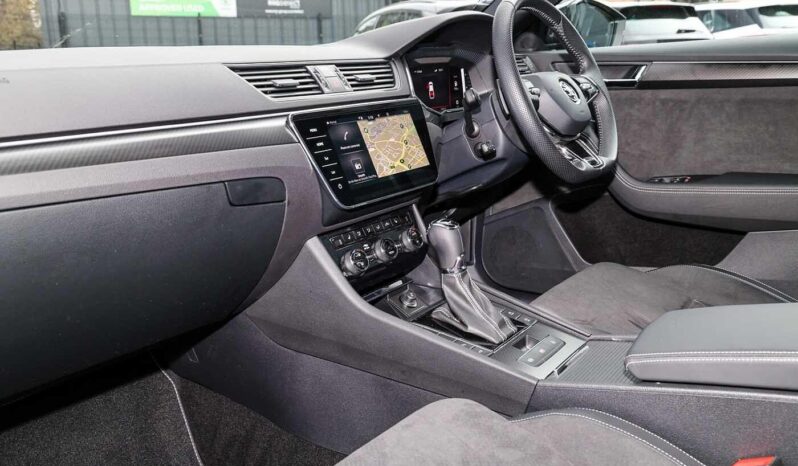 Used Skoda SUPERB 1.5 TSI 150ps SportLine Plus ACT DSG Hatch full