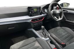 Used SEAT Arona 1.0 TSI (110ps) FR Edition SUV full