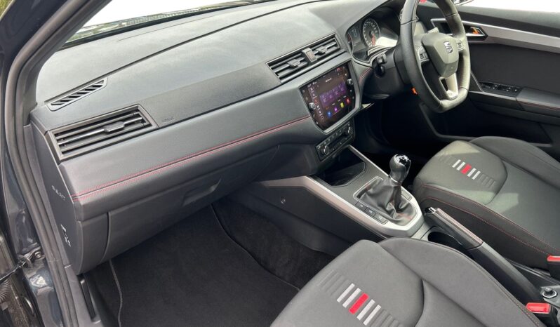 Used SEAT Arona 1.0 TSI (110ps) FR SUV full