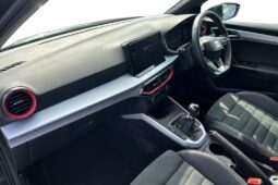 Used SEAT Arona 1.0 TSI (110ps) FR Sport SUV full