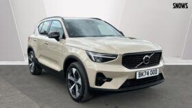 Used Volvo XC40 Plus, B3 Mild hybrid, Petrol, Dark