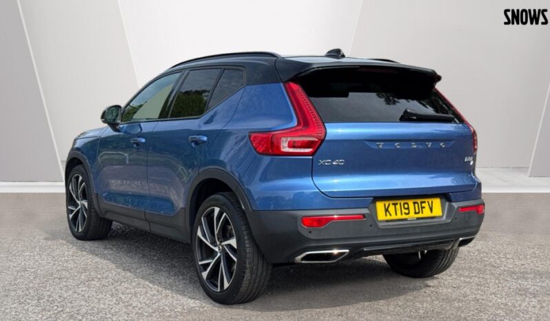 Used Volvo XC40 D3 AWD R-Design Automatic full