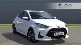 Used Toyota Yaris 1.5 VVT-h Design E-CVT Euro 6 (s/s) 5dr