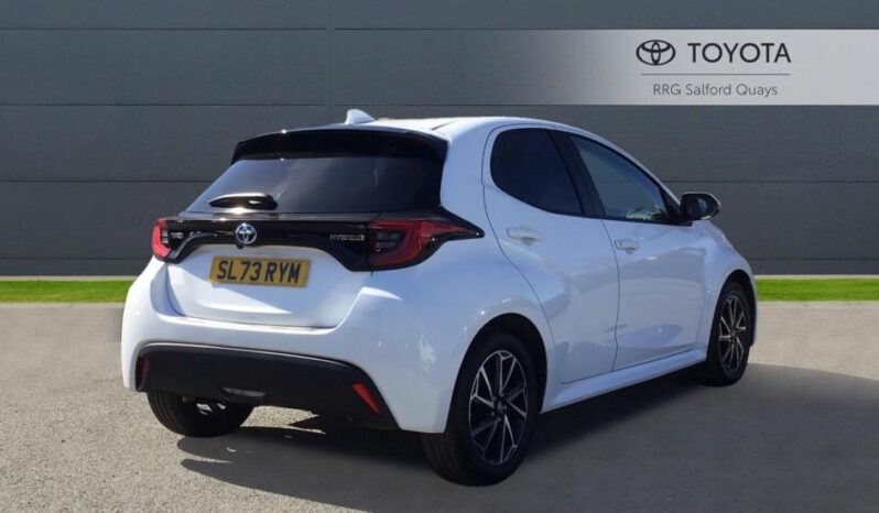 Used Toyota Yaris 1.5 VVT-h Design E-CVT Euro 6 (s/s) 5dr full
