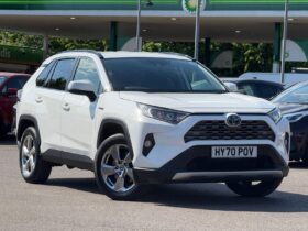 Used Toyota RAV-4 2.5 VVT-h Design CVT 4WD Euro 6 (s/s) 5dr