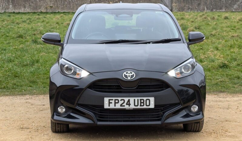 Used Toyota Yaris 1.5 VVT-h Icon E-CVT Euro 6 (s/s) 5dr full