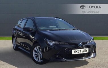 Used Toyota Corolla 1.8 VVT-h Icon Touring Sports CVT Euro 6 (s/s) 5dr