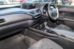 Used Lexus UX 2.0 250h Premium E-CVT Euro 6 (s/s) 5dr full