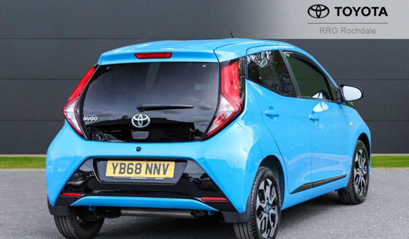 Used Toyota AYGO 1.0 VVT-i x-trend Euro 6 5dr full