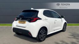 Used Toyota Yaris 1.5 VVT-h Design E-CVT Euro 6 (s/s) 5dr full