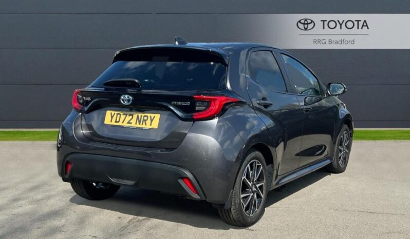 Used Toyota Yaris 1.5 VVT-h Design E-CVT Euro 6 (s/s) 5dr full