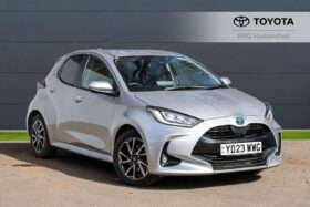 Used Toyota Yaris 1.5 VVT-h Design E-CVT Euro 6 (s/s) 5dr