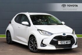 Used Toyota Yaris 1.5 VVT-h Design E-CVT Euro 6 (s/s) 5dr