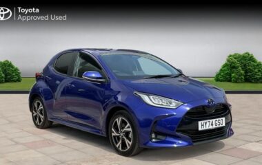 Used Toyota Yaris 1.5 VVT-h Design E-CVT Euro 6 (s/s) 5dr