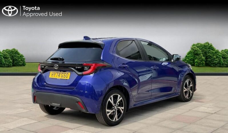 Used Toyota Yaris 1.5 VVT-h Design E-CVT Euro 6 (s/s) 5dr full