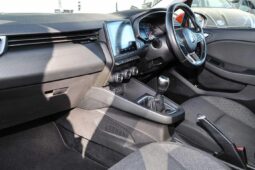 Used Renault Clio 1.0 SCe (75bhp) Iconic 5dr Hatchback full