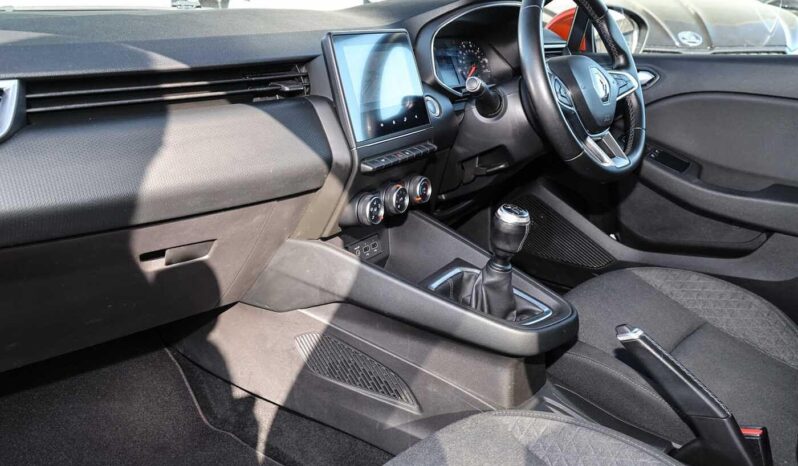 Used Renault Clio 1.0 SCe (75bhp) Iconic 5dr Hatchback full