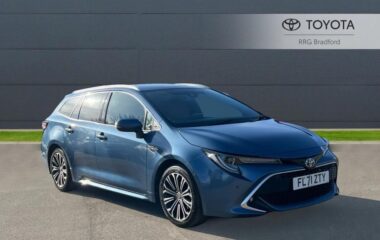 Used Toyota Corolla 1.8 VVT-h Excel Touring Sports CVT Euro 6 (s/s) 5dr