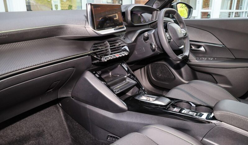 Used Peugeot 2008 50kWh GT Auto 5dr (7kW Charger) full