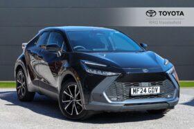Used Toyota C-HR 2.0 VVT-h 13.6 kWh Design CVT Euro 6 (s/s) 5dr