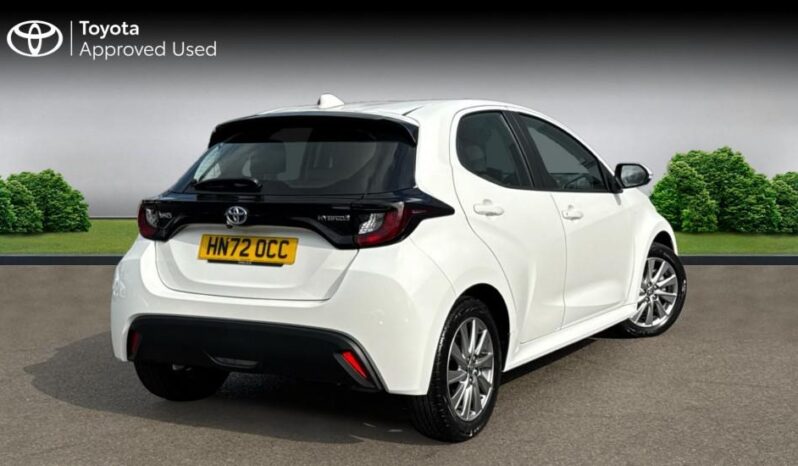 Used Toyota Yaris 1.5 VVT-h Icon E-CVT Euro 6 (s/s) 5dr full