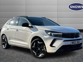 Used Vauxhall Grandland 1.6 14.2kWh GSe Auto AWD Euro 6 (s/s) 5dr