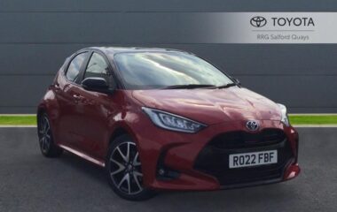 Used Toyota Yaris 1.5 VVT-h Dynamic E-CVT Euro 6 (s/s) 5dr