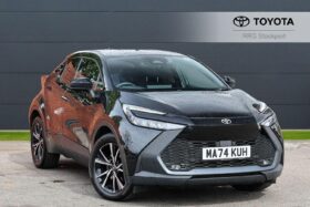 Used Toyota C-HR 2.0 VVT-h 13.6 kWh Design CVT Euro 6 (s/s) 5dr