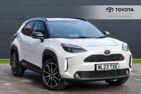 Used Toyota Yaris Cross 1.5 VVT-h GR SPORT E-CVT Euro 6 (s/s) 5dr