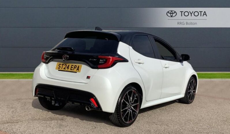 Used Toyota Yaris 1.5 VVT-h GR SPORT E-CVT Euro 6 (s/s) 5dr full