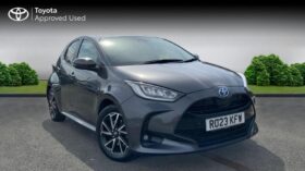 Used Toyota Yaris 1.5 VVT-h Design E-CVT Euro 6 (s/s) 5dr