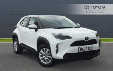 Used Toyota Yaris Cross 1.5 VVT-h Icon E-CVT Euro 6 (s/s) 5dr
