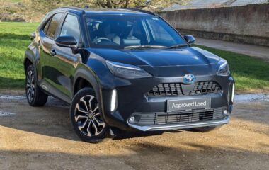 Used Toyota Yaris Cross 1.5 VVT-h Design E-CVT Euro 6 (s/s) 5dr