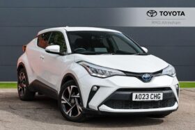Used Toyota C-HR 2.0 VVT-h Design CVT Euro 6 (s/s) 5dr