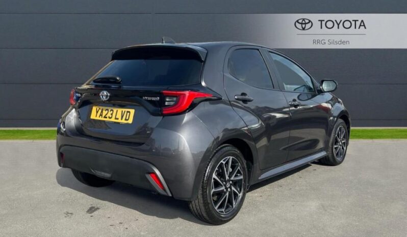 Used Toyota Yaris 1.5 VVT-h Design E-CVT Euro 6 (s/s) 5dr full