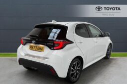Used Toyota Yaris 1.5 VVT-h Design E-CVT Euro 6 (s/s) 5dr full