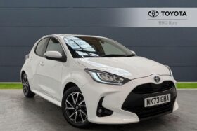 Used Toyota Yaris 1.5 VVT-h Design E-CVT Euro 6 (s/s) 5dr