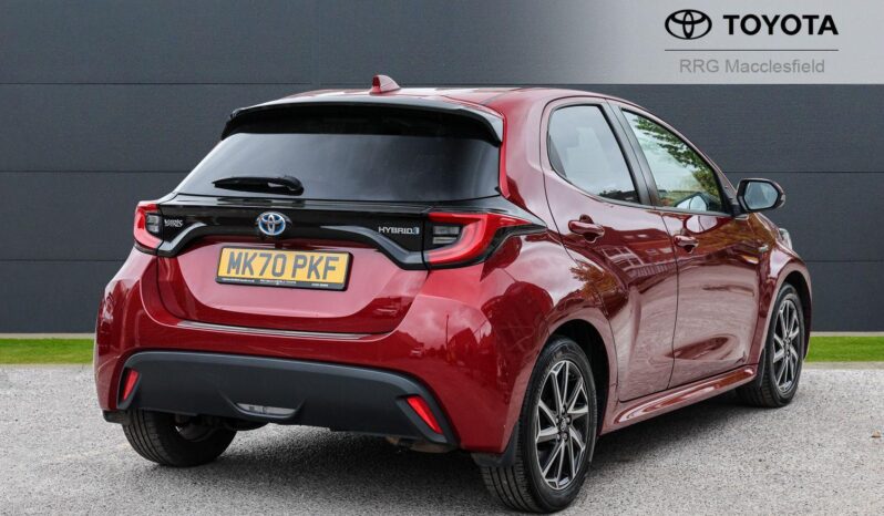 Used Toyota Yaris 1.5 VVT-h Design E-CVT Euro 6 (s/s) 5dr full