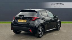 Used Toyota Yaris 1.5 VVT-h Design E-CVT Euro 6 (s/s) 5dr full