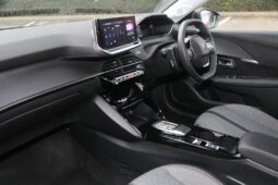 Used Peugeot 208 50kWh Allure Auto 5dr (7.4kW Charger) full