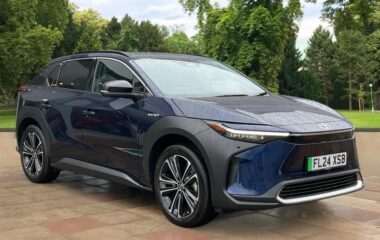 Used Toyota Bz4x 71.4 kWh Vision Auto 5dr (11kW OBC)