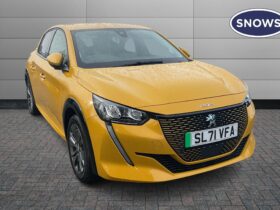 Used Peugeot 208 50kWh Allure Premium Auto 5dr