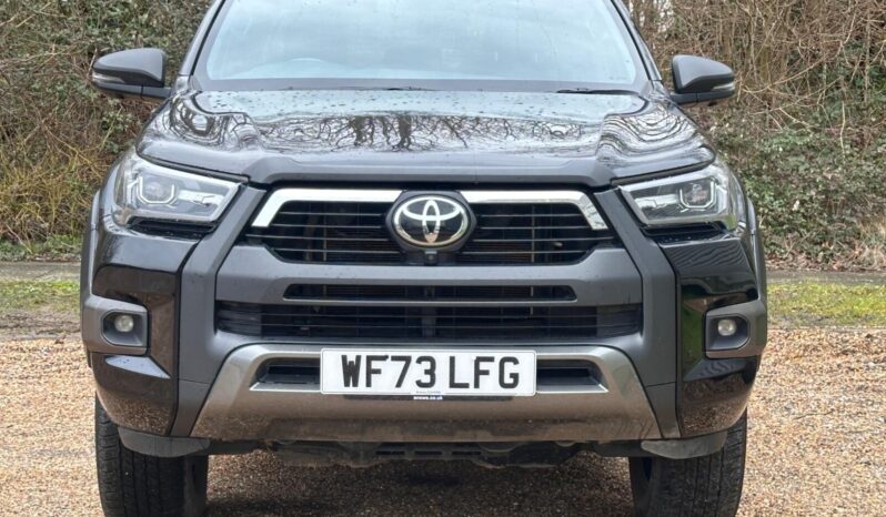 Used Toyota Hi-Lux 2.8 D-4D Invincible X Auto 4WD Euro 6 (s/s) 4dr full