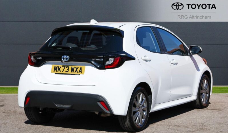 Used Toyota Yaris 1.5 VVT-h Icon E-CVT Euro 6 (s/s) 5dr full