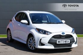 Used Toyota Yaris 1.5 VVT-h Icon E-CVT Euro 6 (s/s) 5dr