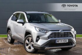 Used Toyota RAV4 2.5 VVT-h Design CVT 4WD Euro 6 (s/s) 5dr