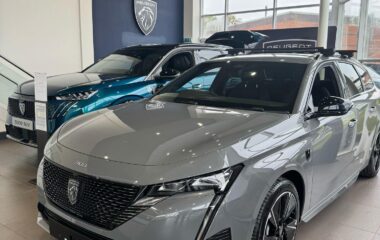 Used Peugeot E-308 SW 54kWh GT Auto 5dr